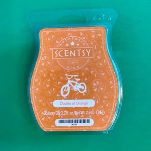 NEW SCENTSY BAR.  Scentsy OODLES OF ORANGE Bar.